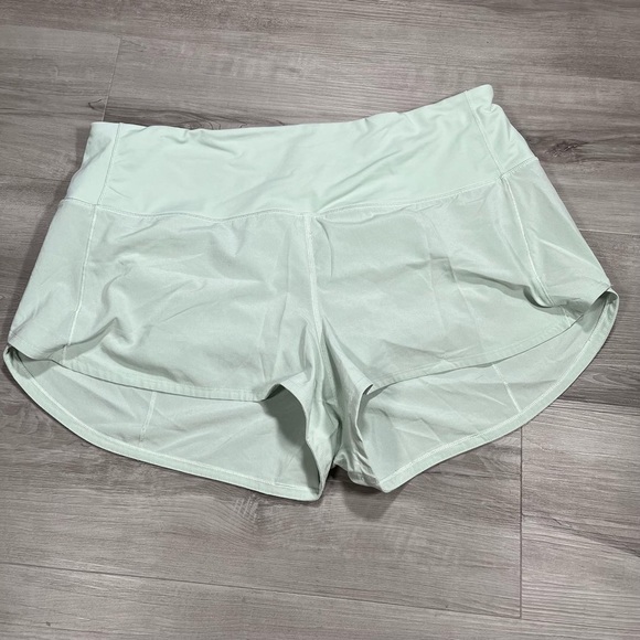 Lululemon Speed Up Short High-Rise *2.5" - Picture 3 of 7